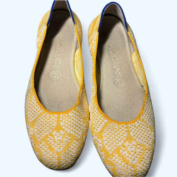 Rothy’s Daisy Yellow White Floral Printed Square Toe Flats Women’s, Size 8.5 - Picture 2 of 11